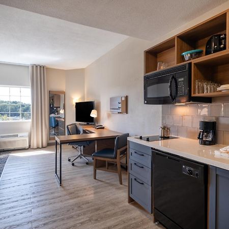 Candlewood Suites Manassas By Ihg Dış mekan fotoğraf