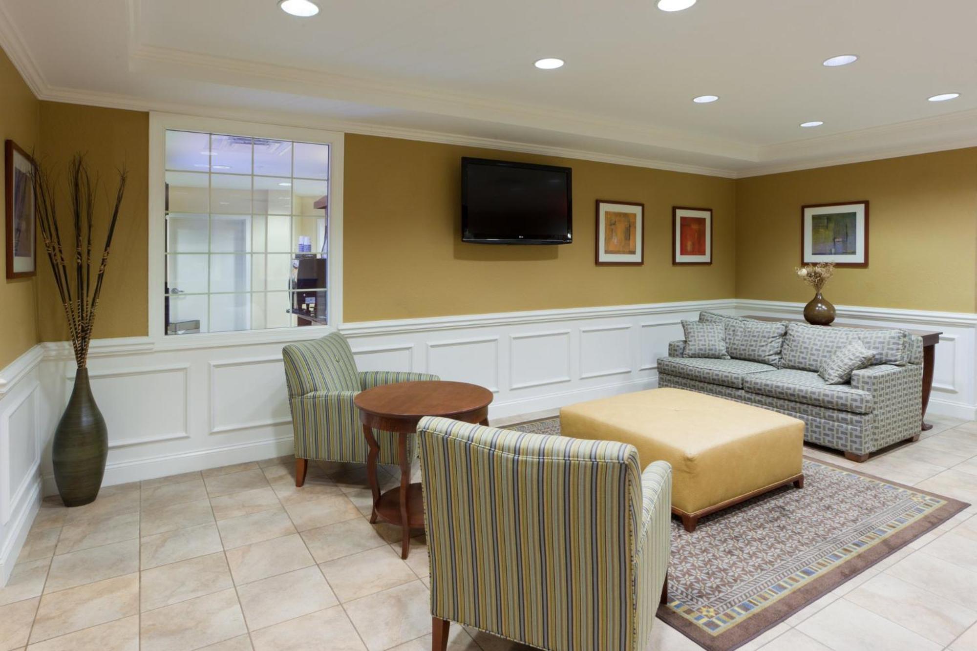 Candlewood Suites Manassas By Ihg Dış mekan fotoğraf